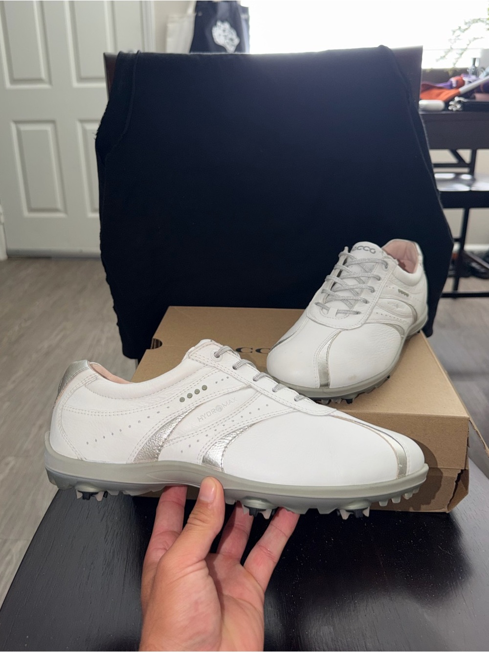 ECCO Hydromax Womens Sz 41 US 10.5 White/Silver Leather Golf Shoes